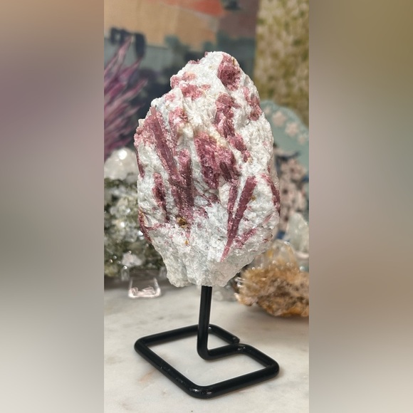 New Brazilian Pink Tourmaline in Quartz -permanent stand - Picture 1 of 11